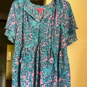 Lilly Pulitzer top